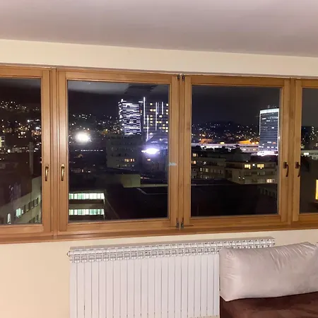 Awesome Panorama Penthouse - Free Parking And Balcony Szarajevó