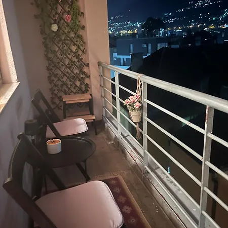 Awesome Panorama Penthouse - Free Parking And Balcony *