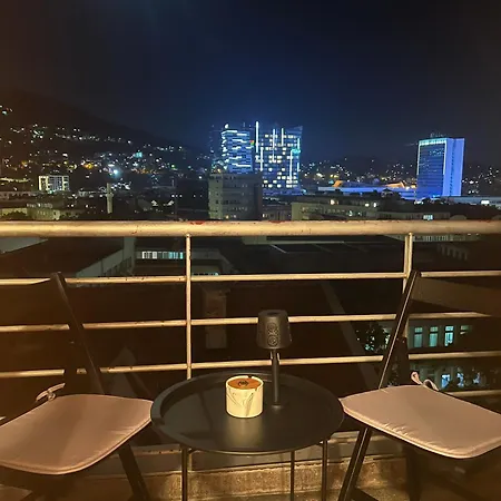 Awesome Panorama Penthouse - Free Parking And Balcony 아파트 *