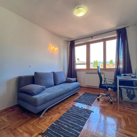 Awesome Panorama Penthouse - Free Parking And Balcony * Szarajevó