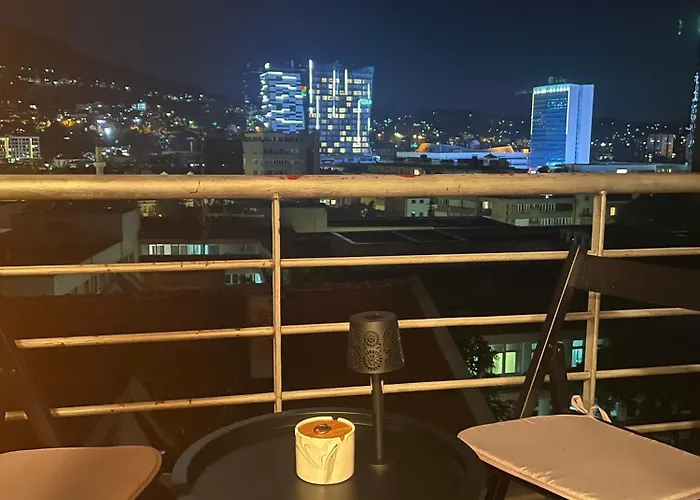 Awesome Panorama Penthouse - Free Parking And Balcony