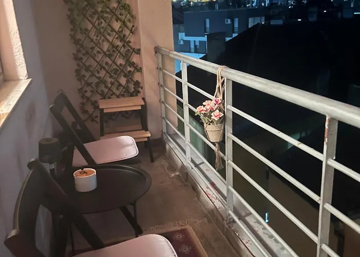 Awesome Panorama Penthouse - Free Parking And Balcony *