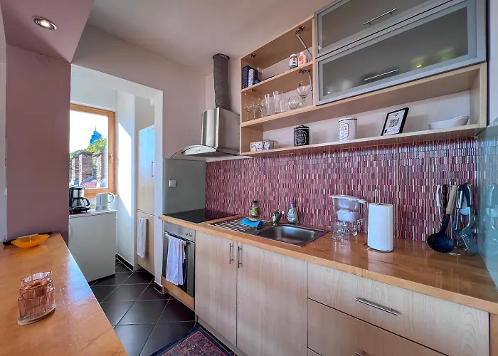 Awesome Panorama Penthouse - Free Parking And Balcony Apartman *